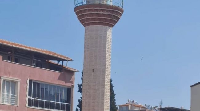 SELENDİ'DE FERDİ ZEYREK İÇİN SELALAR OKUNDU.