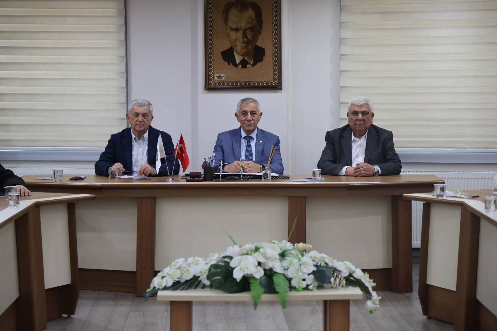 Selendi, Kula ve Salihli Başkanları Ortak İstişare Toplantısında Buluştu